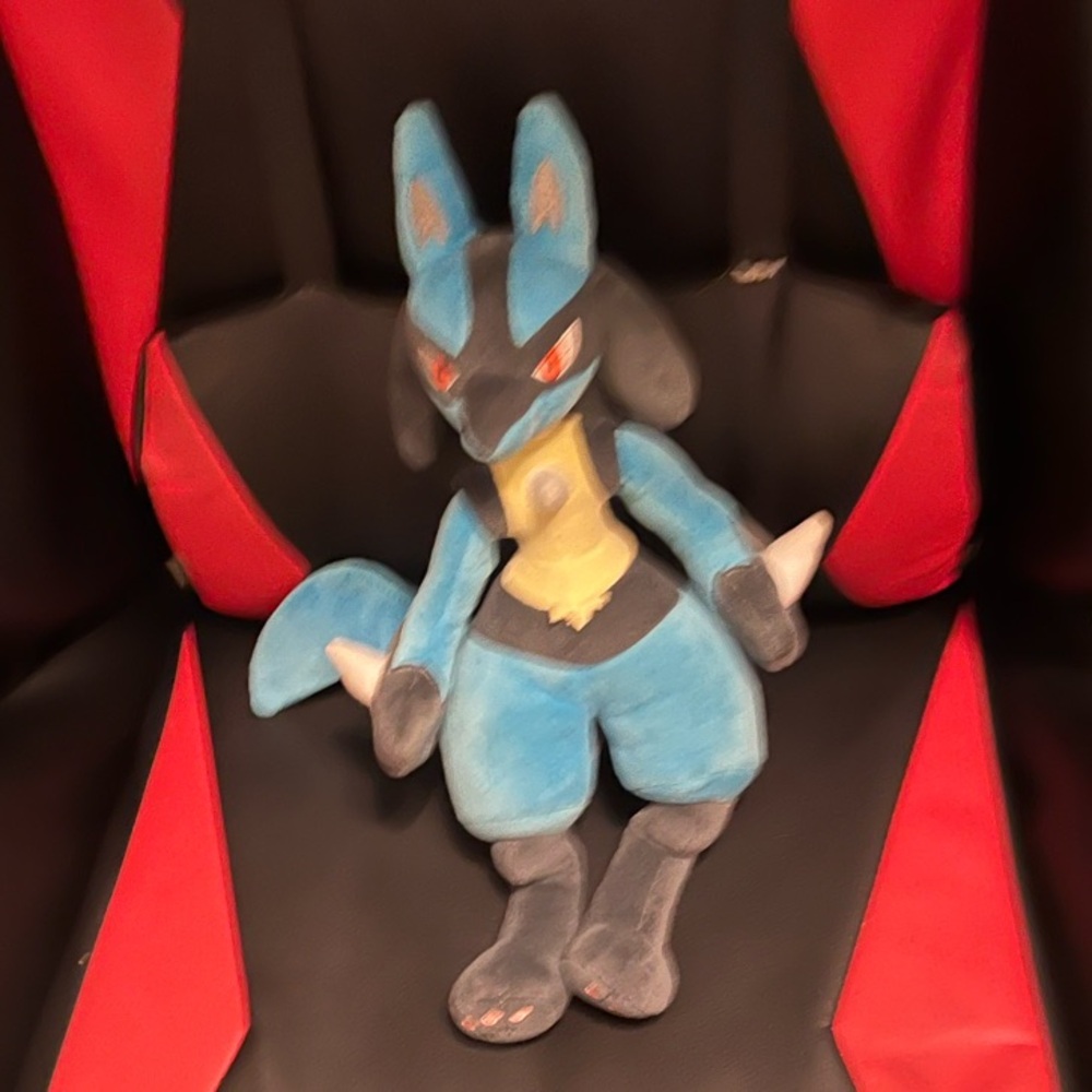 Pokémon Lucario Plush Toy